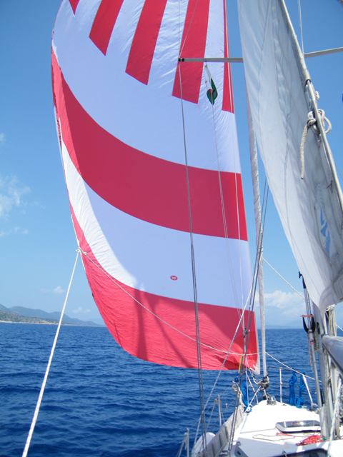 Aderyn Glas sailing