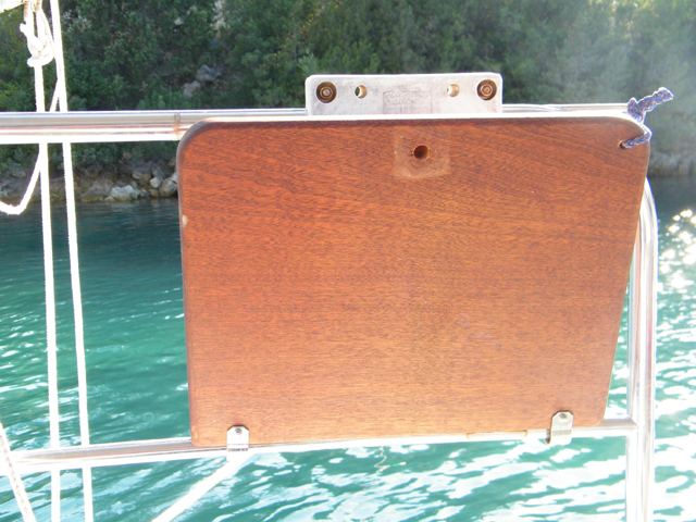 Helmsman seats